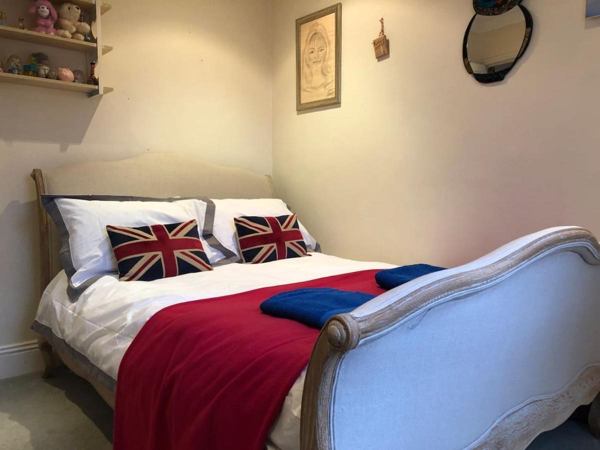 Luxury Central London 3 Bedroom Family House ภายนอก รูปภาพ