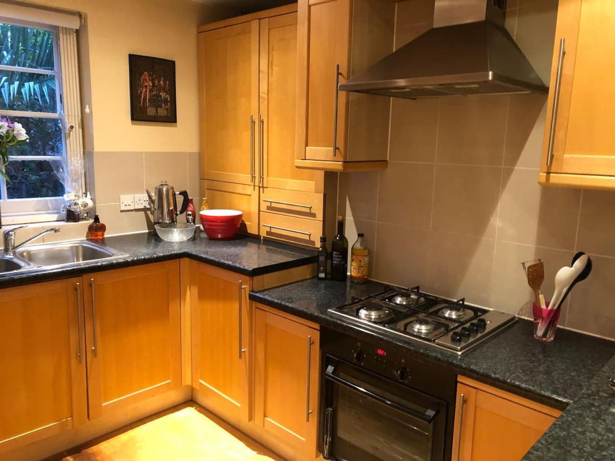 Luxury Central London 3 Bedroom Family House ภายนอก รูปภาพ